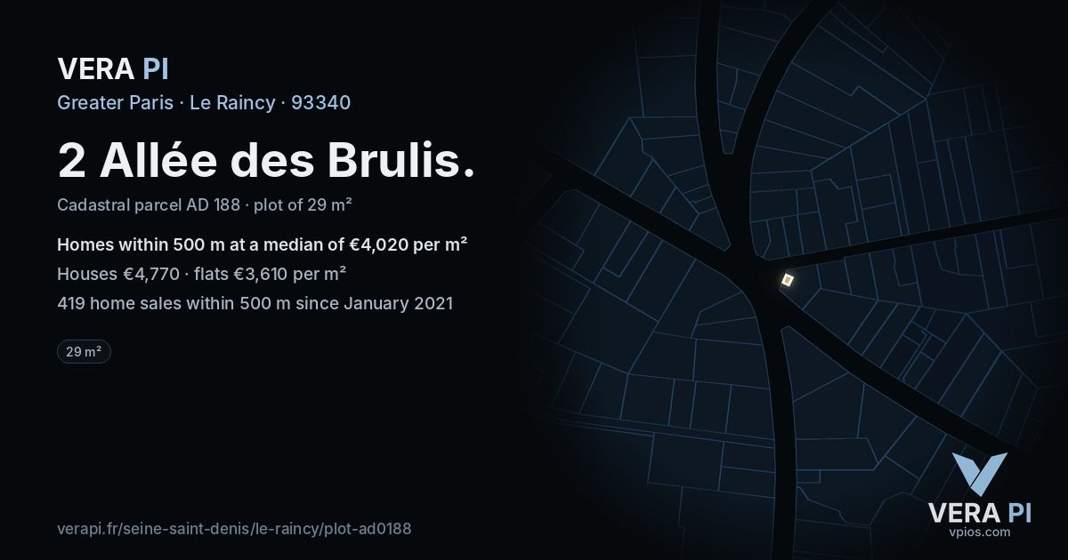 2 Allée des Brulis, Le Raincy at night – the plot lit, the parcels around coloured by the prices near them