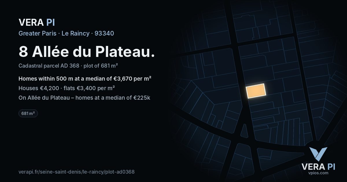8 Allée du Plateau, Le Raincy at night – the plot lit, the parcels around coloured by the prices near them