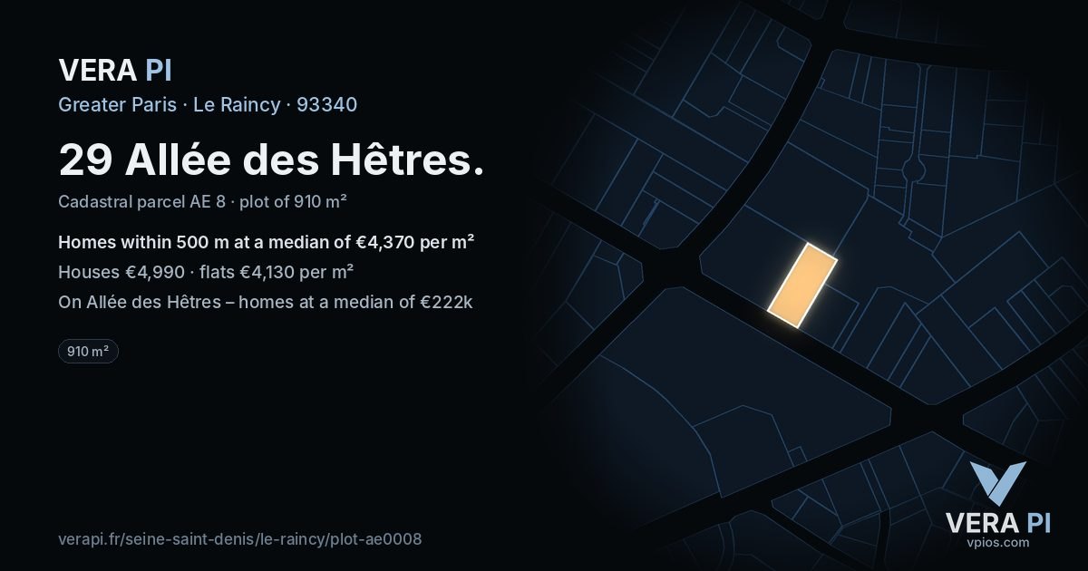 29 Allée des Hêtres, Le Raincy at night – the plot lit, the parcels around coloured by the prices near them