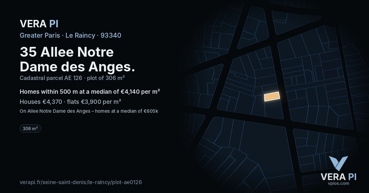 35 Allee Notre Dame des Anges, Le Raincy at night – the plot lit, the parcels around coloured by the prices near them