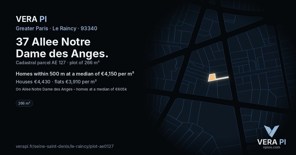 37 Allee Notre Dame des Anges, Le Raincy at night – the plot lit, the parcels around coloured by the prices near them