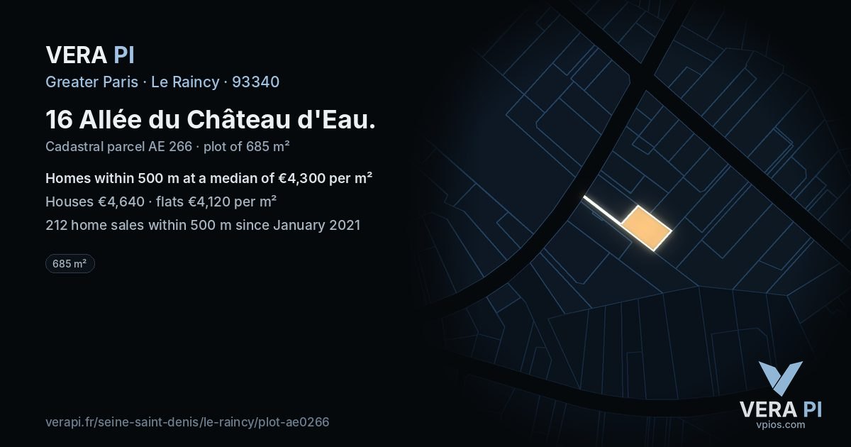 16 Allée du Château d'Eau, Le Raincy at night – the plot lit, the parcels around coloured by the prices near them