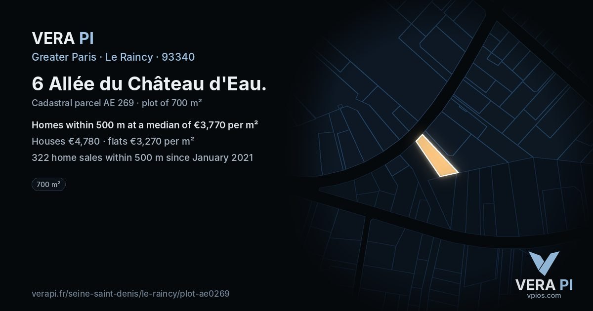 6 Allée du Château d'Eau, Le Raincy at night – the plot lit, the parcels around coloured by the prices near them