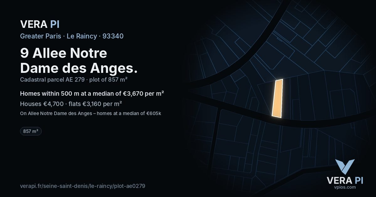9 Allee Notre Dame des Anges, Le Raincy at night – the plot lit, the parcels around coloured by the prices near them