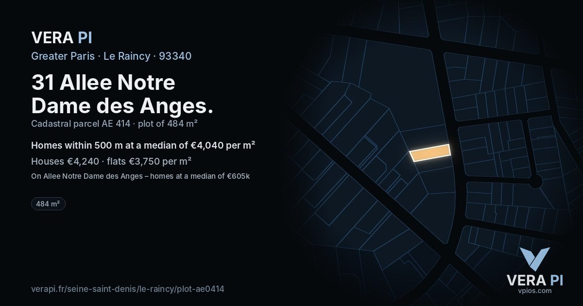 31 Allee Notre Dame des Anges, Le Raincy at night – the plot lit, the parcels around coloured by the prices near them