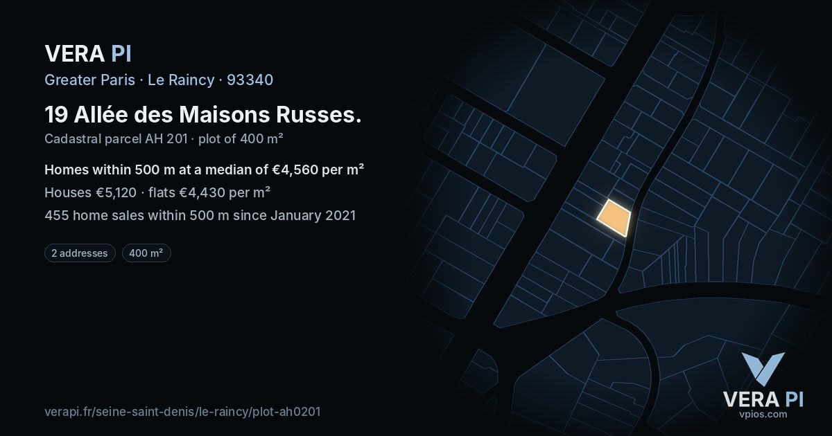 19 Allée des Maisons Russes, Le Raincy at night – the plot lit, the parcels around coloured by the prices near them
