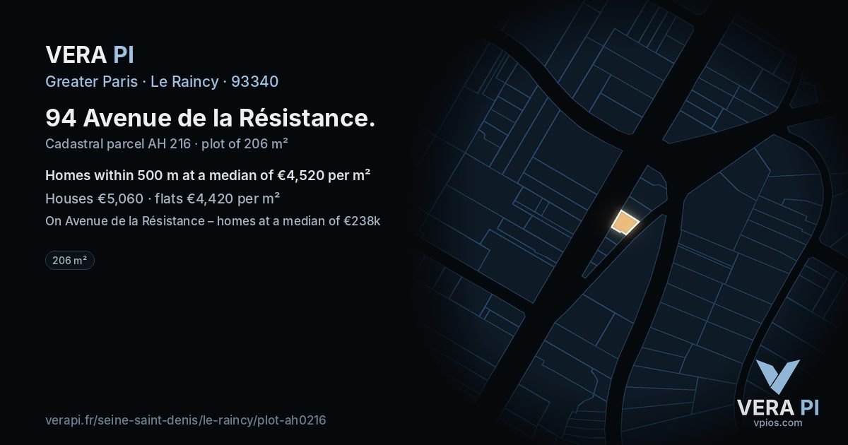 94 Avenue de la Résistance, Le Raincy at night – the plot lit, the parcels around coloured by the prices near them