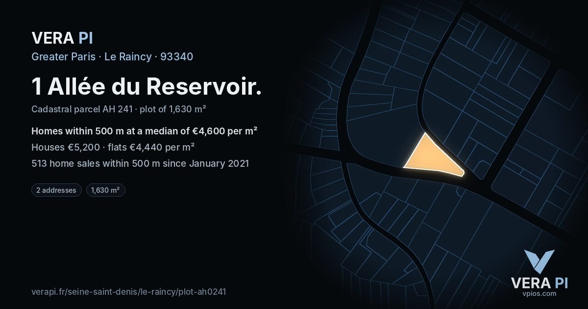 1 Allée du Reservoir, Le Raincy at night – the plot lit, the parcels around coloured by the prices near them