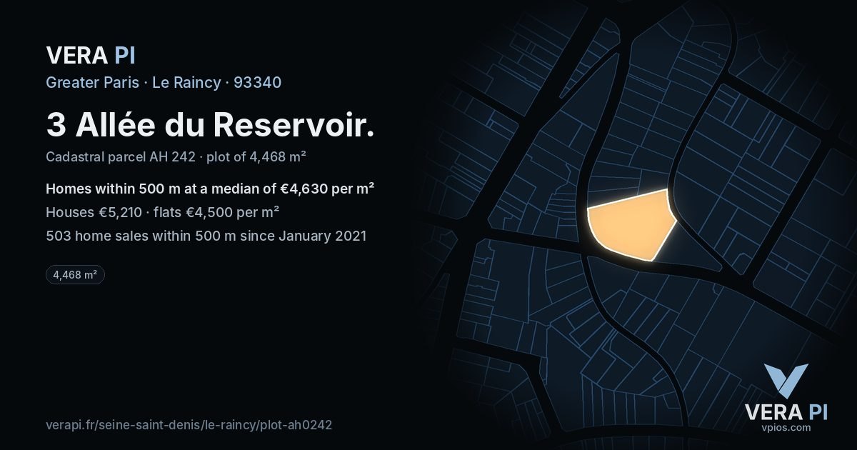 3 Allée du Reservoir, Le Raincy at night – the plot lit, the parcels around coloured by the prices near them