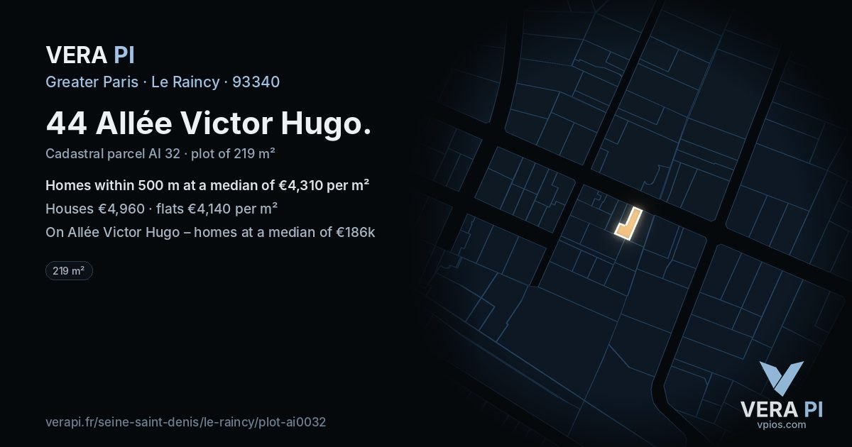 44 Allée Victor Hugo, Le Raincy at night – the plot lit, the parcels around coloured by the prices near them