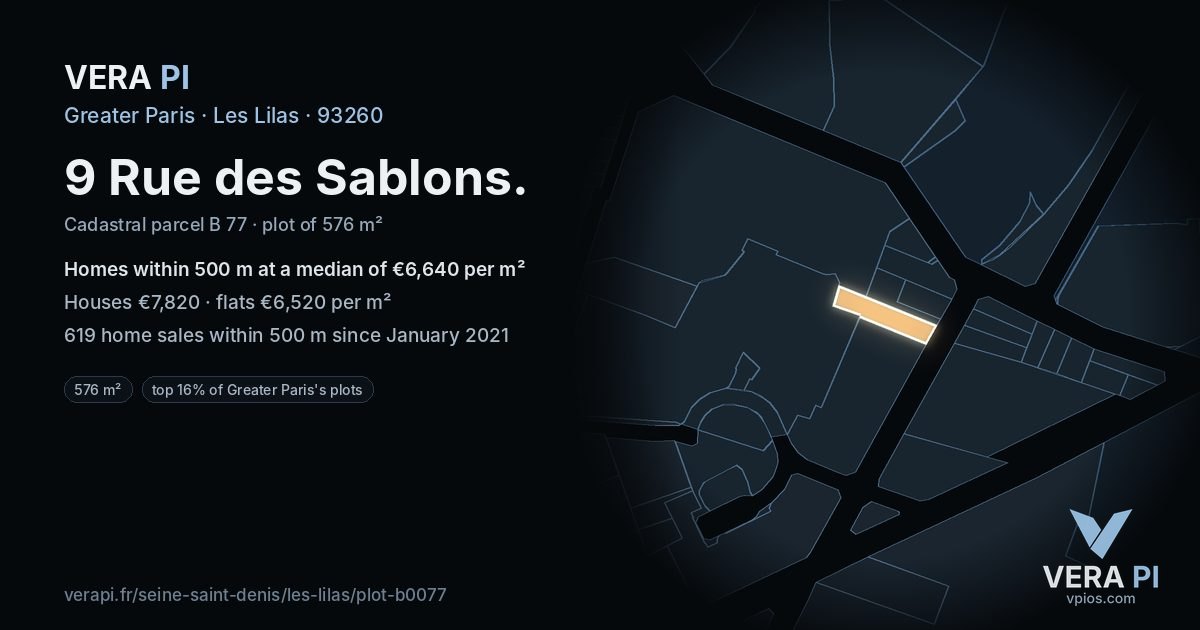 9 Rue des Sablons, Les Lilas at night – the plot lit, the parcels around coloured by the prices near them