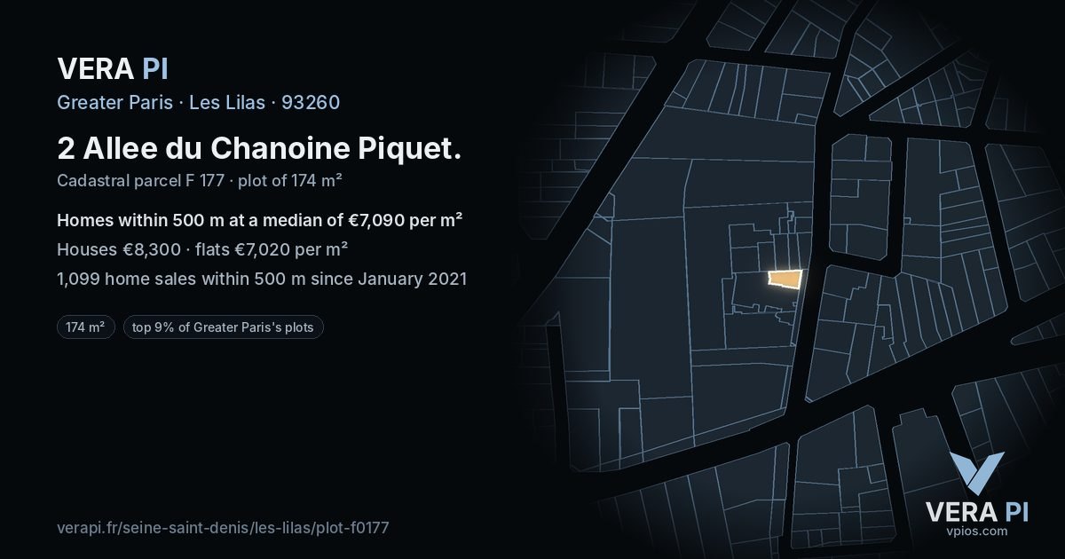 2 Allee du Chanoine Piquet, Les Lilas at night – the plot lit, the parcels around coloured by the prices near them