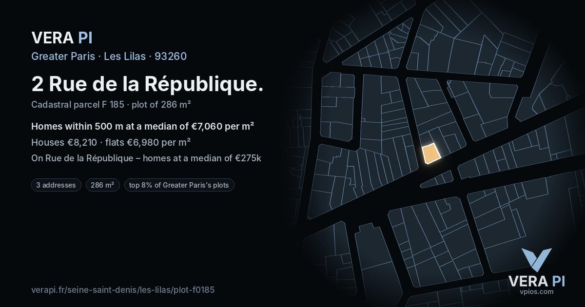 2 Rue de la République, Les Lilas at night – the plot lit, the parcels around coloured by the prices near them