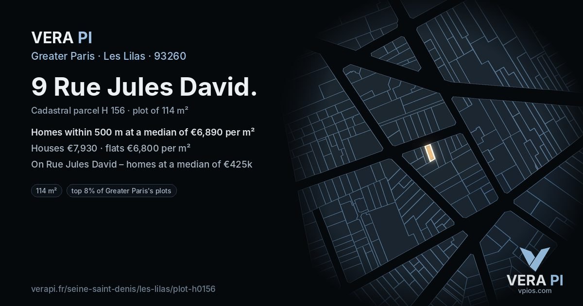 9 Rue Jules David, Les Lilas at night – the plot lit, the parcels around coloured by the prices near them
