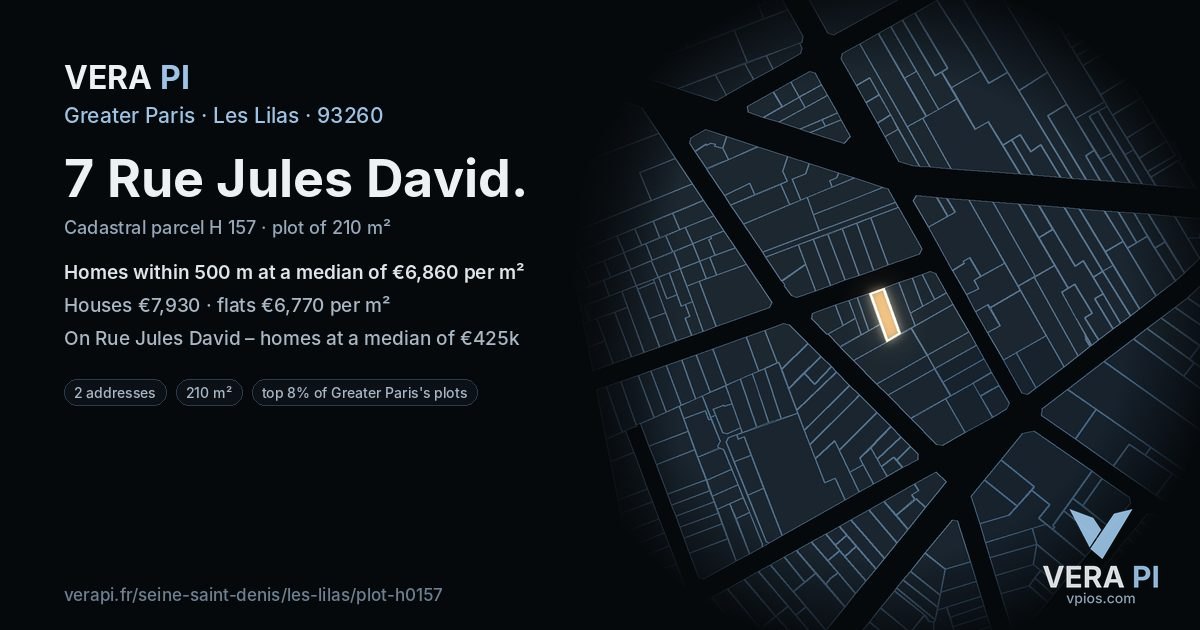 7 Rue Jules David, Les Lilas at night – the plot lit, the parcels around coloured by the prices near them