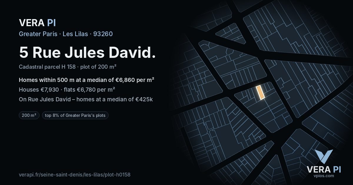 5 Rue Jules David, Les Lilas at night – the plot lit, the parcels around coloured by the prices near them