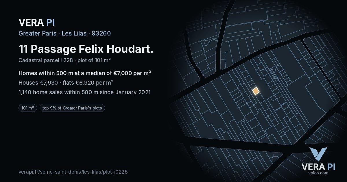 11 Passage Felix Houdart, Les Lilas at night – the plot lit, the parcels around coloured by the prices near them