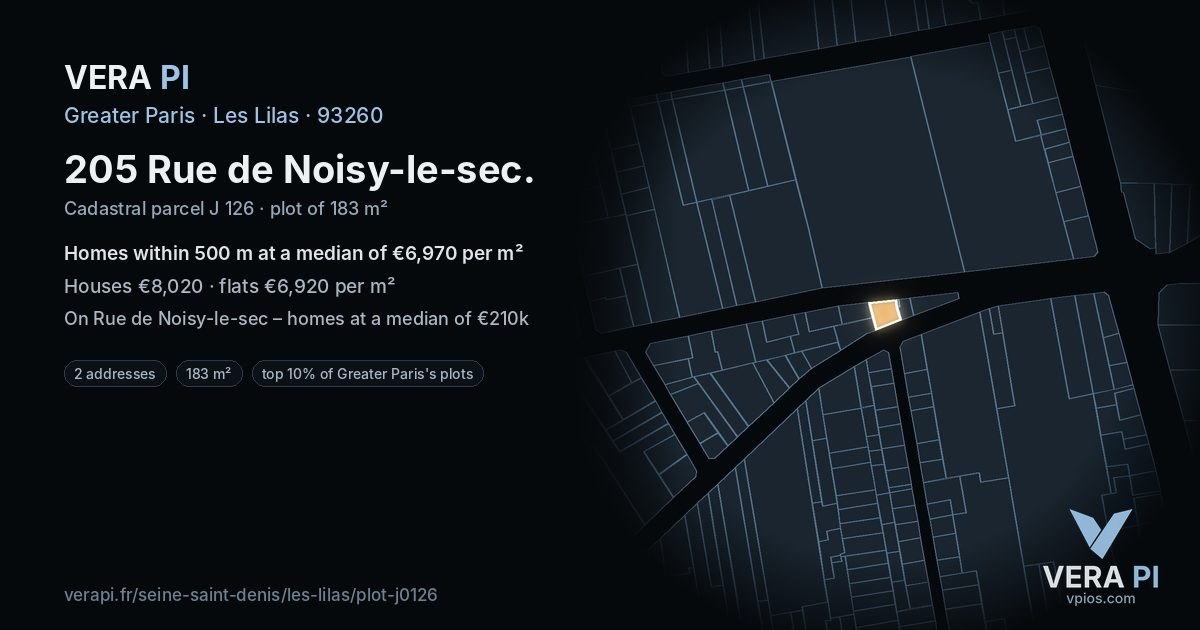 205 Rue de Noisy-le-sec, Les Lilas at night – the plot lit, the parcels around coloured by the prices near them