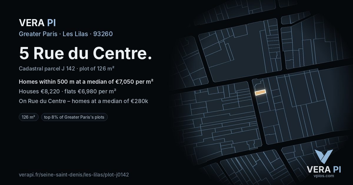 5 Rue du Centre, Les Lilas at night – the plot lit, the parcels around coloured by the prices near them