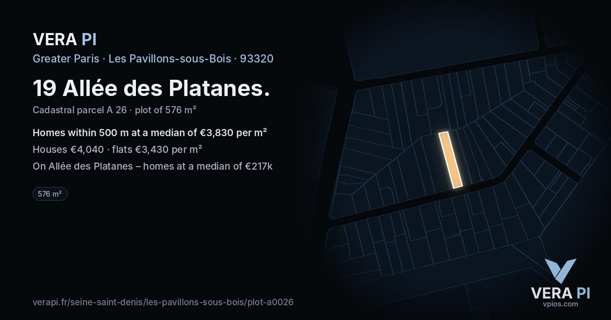 19 Allée des Platanes, Les Pavillons-sous-Bois at night – the plot lit, the parcels around coloured by the prices near them