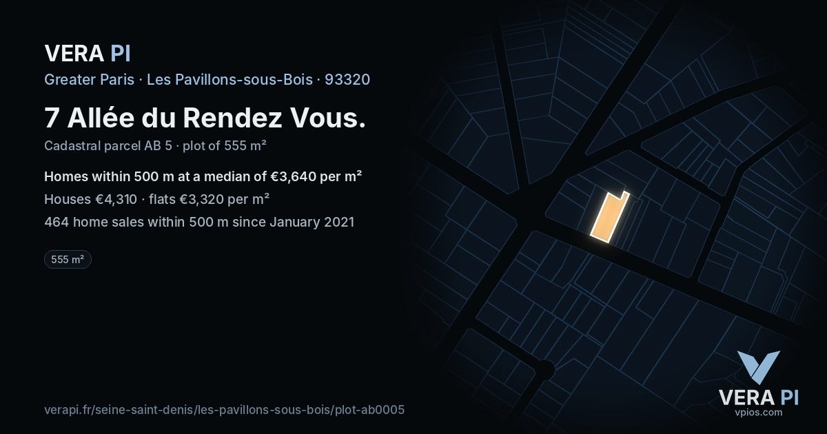 7 Allée du Rendez Vous, Les Pavillons-sous-Bois at night – the plot lit, the parcels around coloured by the prices near them