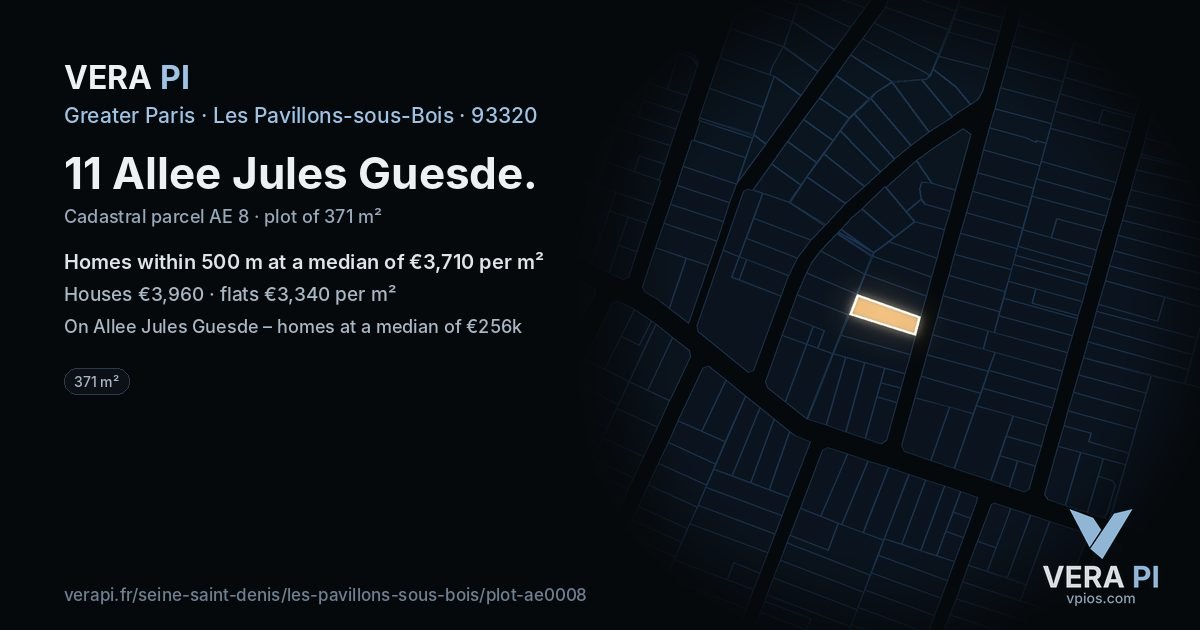 11 Allee Jules Guesde, Les Pavillons-sous-Bois at night – the plot lit, the parcels around coloured by the prices near them