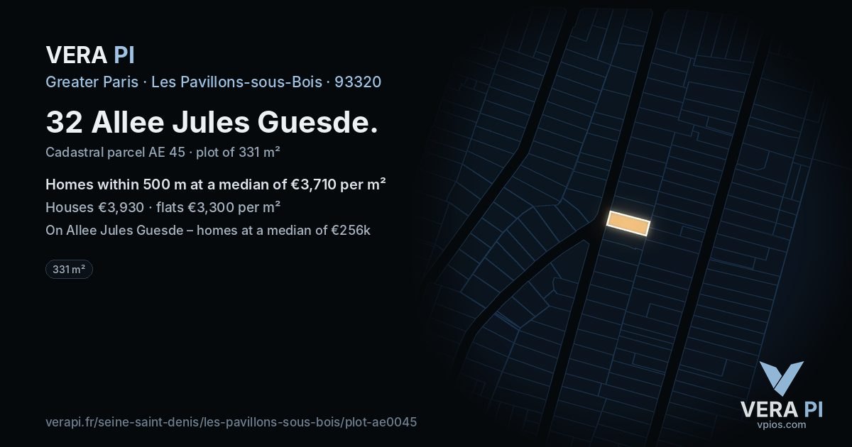 32 Allee Jules Guesde, Les Pavillons-sous-Bois at night – the plot lit, the parcels around coloured by the prices near them