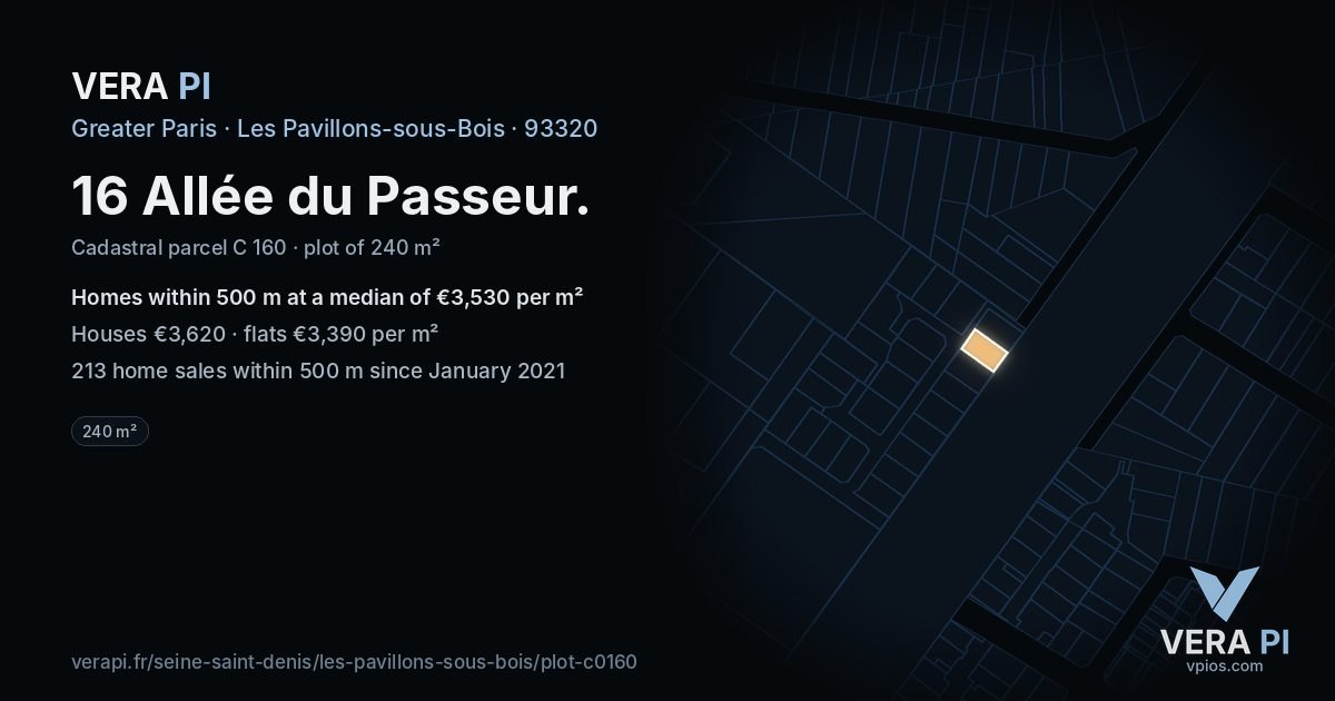 16 Allée du Passeur, Les Pavillons-sous-Bois at night – the plot lit, the parcels around coloured by the prices near them