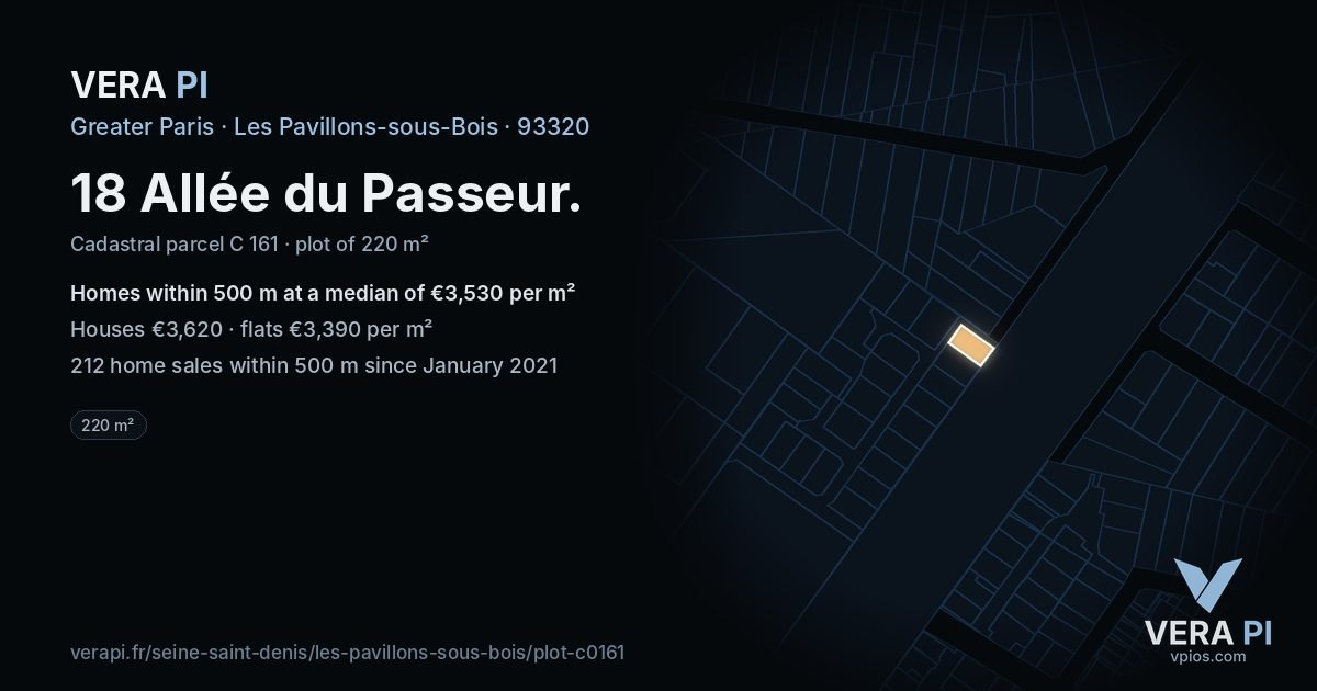 18 Allée du Passeur, Les Pavillons-sous-Bois at night – the plot lit, the parcels around coloured by the prices near them