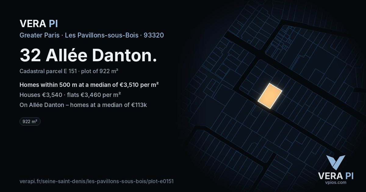 32 Allée Danton, Les Pavillons-sous-Bois at night – the plot lit, the parcels around coloured by the prices near them
