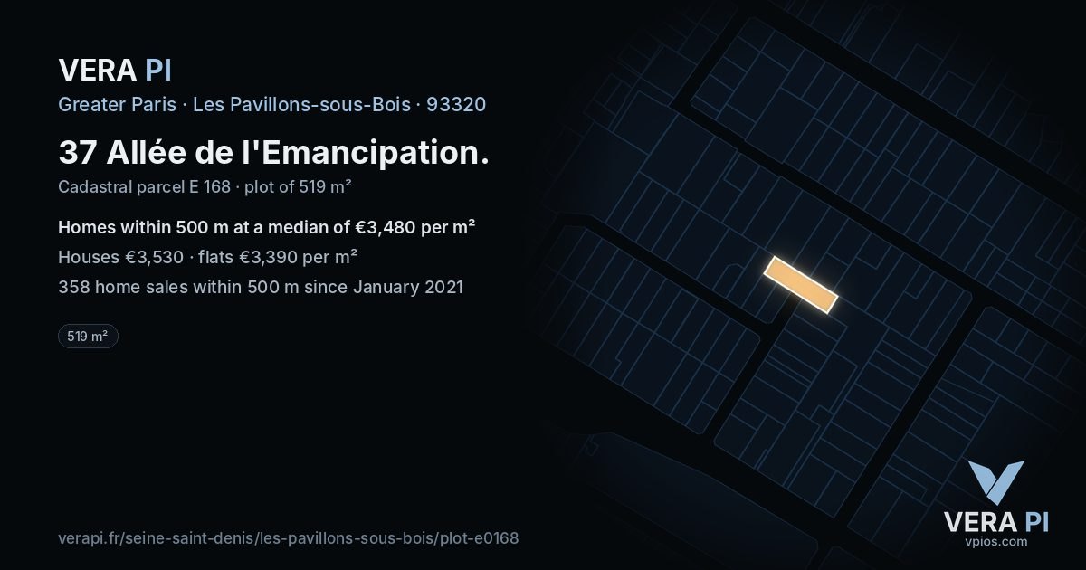 37 Allée de l'Emancipation, Les Pavillons-sous-Bois at night – the plot lit, the parcels around coloured by the prices near them