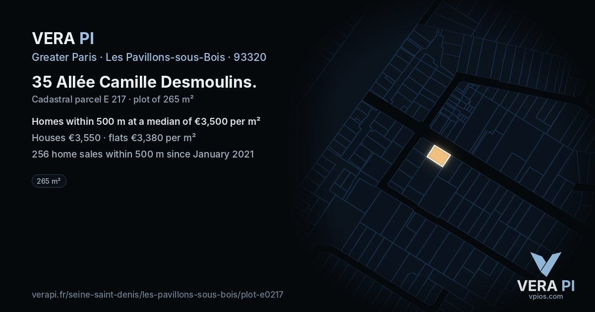35 Allée Camille Desmoulins, Les Pavillons-sous-Bois at night – the plot lit, the parcels around coloured by the prices near them