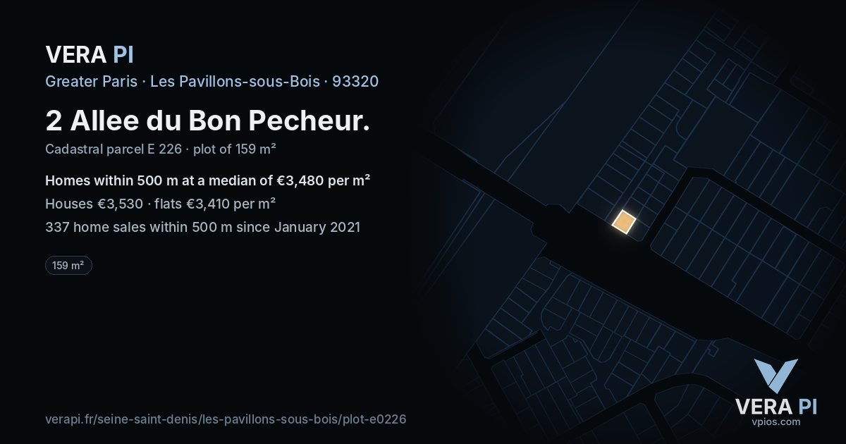 2 Allee du Bon Pecheur, Les Pavillons-sous-Bois at night – the plot lit, the parcels around coloured by the prices near them