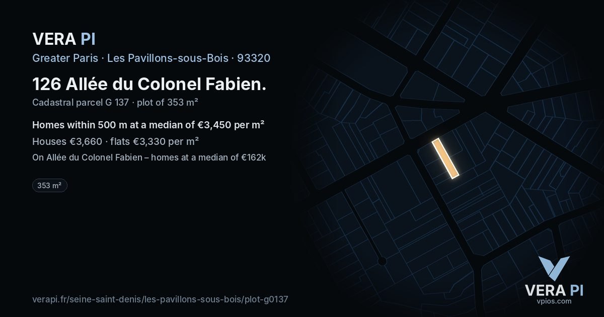 126 Allée du Colonel Fabien, Les Pavillons-sous-Bois at night – the plot lit, the parcels around coloured by the prices near them