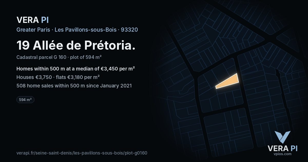19 Allée de Prétoria, Les Pavillons-sous-Bois at night – the plot lit, the parcels around coloured by the prices near them