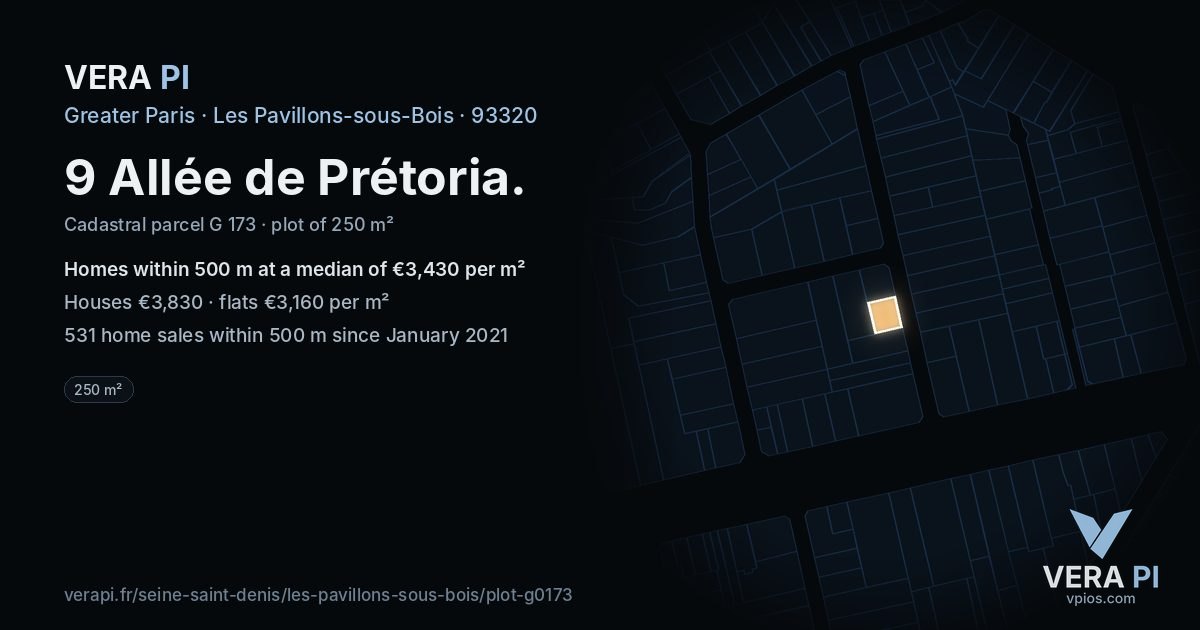 9 Allée de Prétoria, Les Pavillons-sous-Bois at night – the plot lit, the parcels around coloured by the prices near them