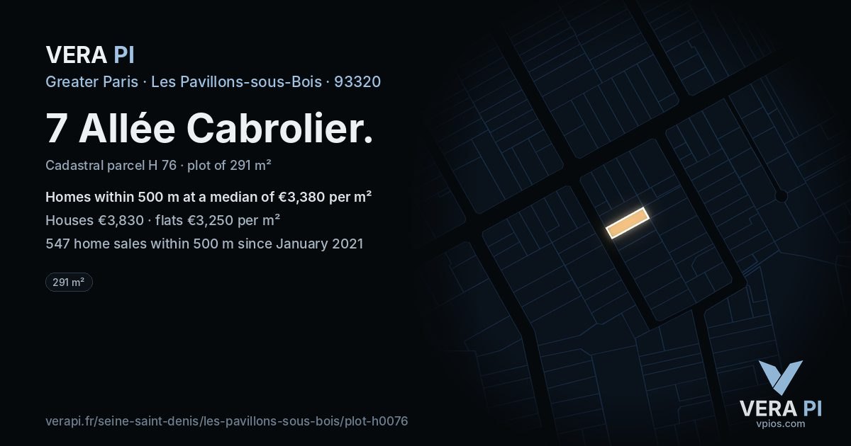 7 Allée Cabrolier, Les Pavillons-sous-Bois at night – the plot lit, the parcels around coloured by the prices near them