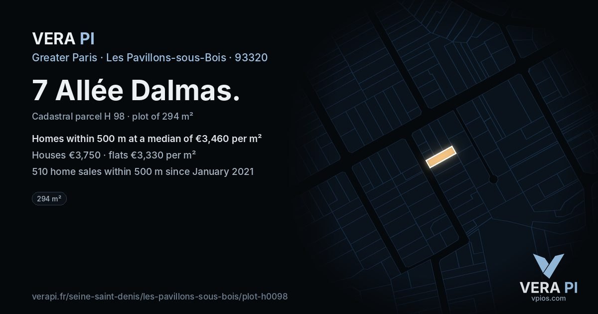 7 Allée Dalmas, Les Pavillons-sous-Bois at night – the plot lit, the parcels around coloured by the prices near them
