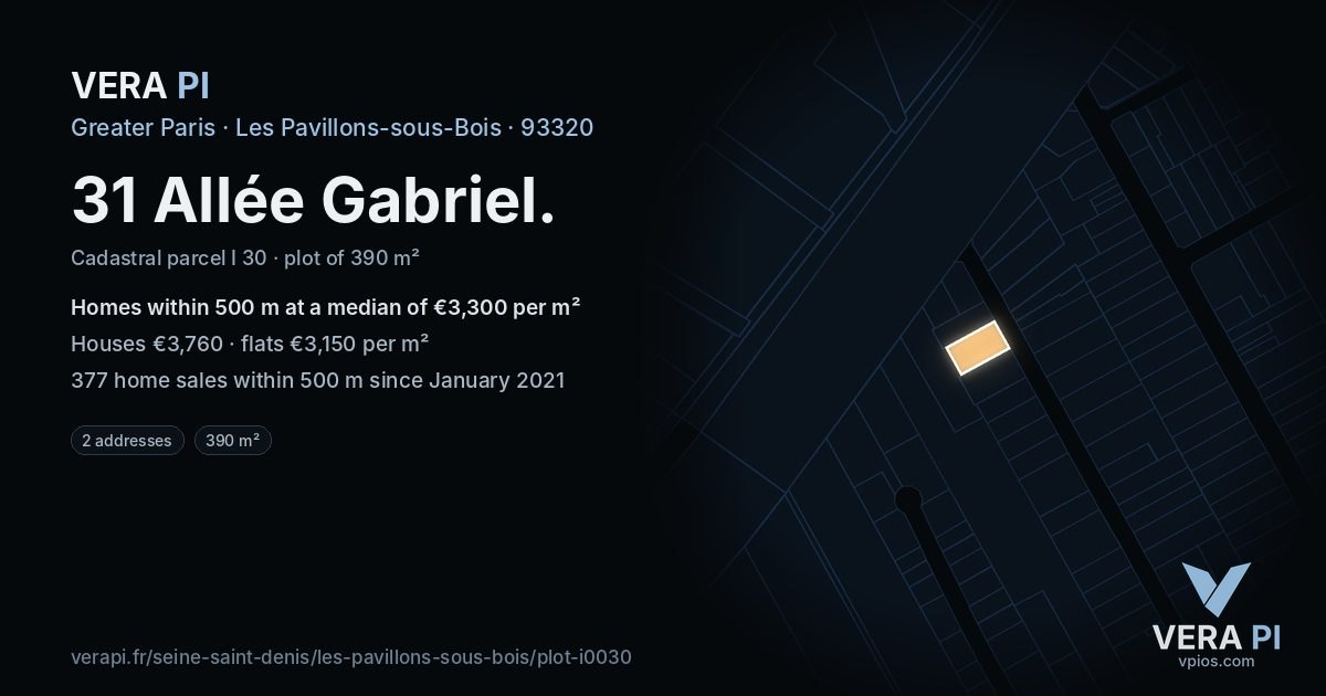 31 Allée Gabriel, Les Pavillons-sous-Bois at night – the plot lit, the parcels around coloured by the prices near them