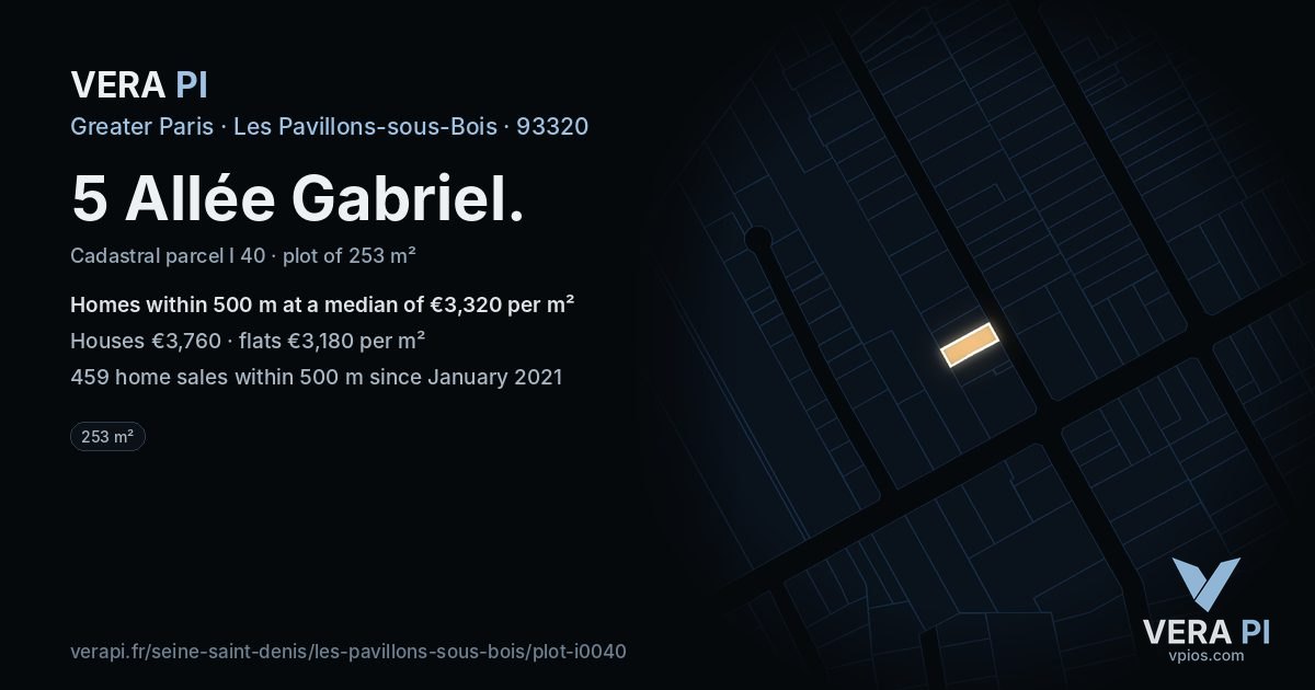 5 Allée Gabriel, Les Pavillons-sous-Bois at night – the plot lit, the parcels around coloured by the prices near them