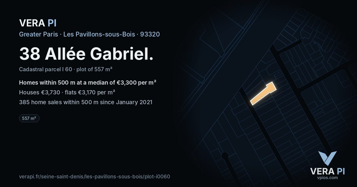 38 Allée Gabriel, Les Pavillons-sous-Bois at night – the plot lit, the parcels around coloured by the prices near them
