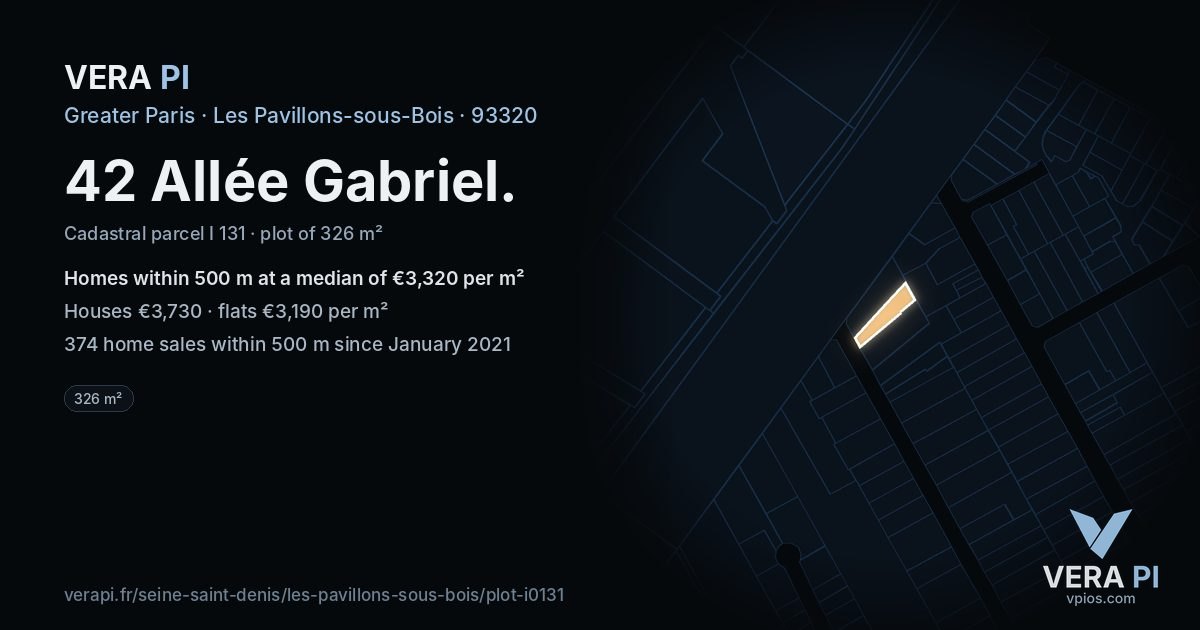 42 Allée Gabriel, Les Pavillons-sous-Bois at night – the plot lit, the parcels around coloured by the prices near them