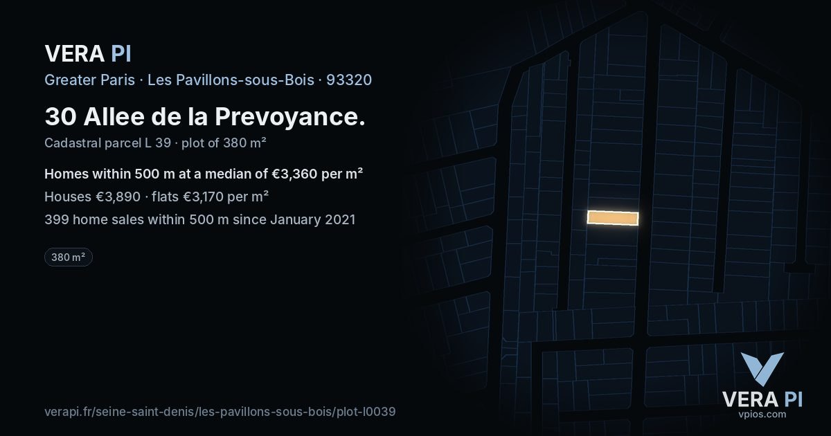 30 Allee de la Prevoyance, Les Pavillons-sous-Bois at night – the plot lit, the parcels around coloured by the prices near them