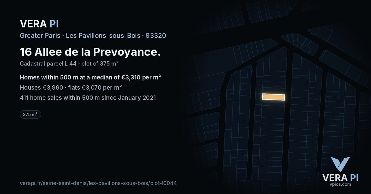 16 Allee de la Prevoyance, Les Pavillons-sous-Bois at night – the plot lit, the parcels around coloured by the prices near them