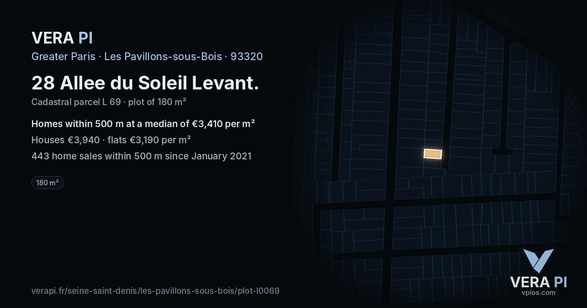 28 Allee du Soleil Levant, Les Pavillons-sous-Bois at night – the plot lit, the parcels around coloured by the prices near them