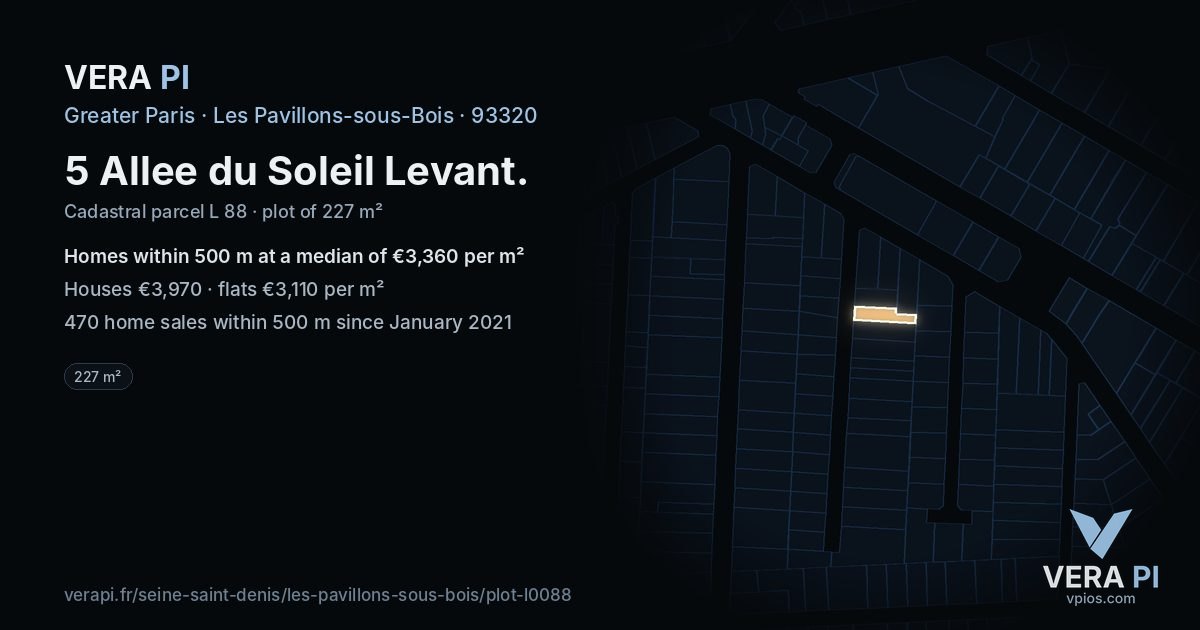 5 Allee du Soleil Levant, Les Pavillons-sous-Bois at night – the plot lit, the parcels around coloured by the prices near them