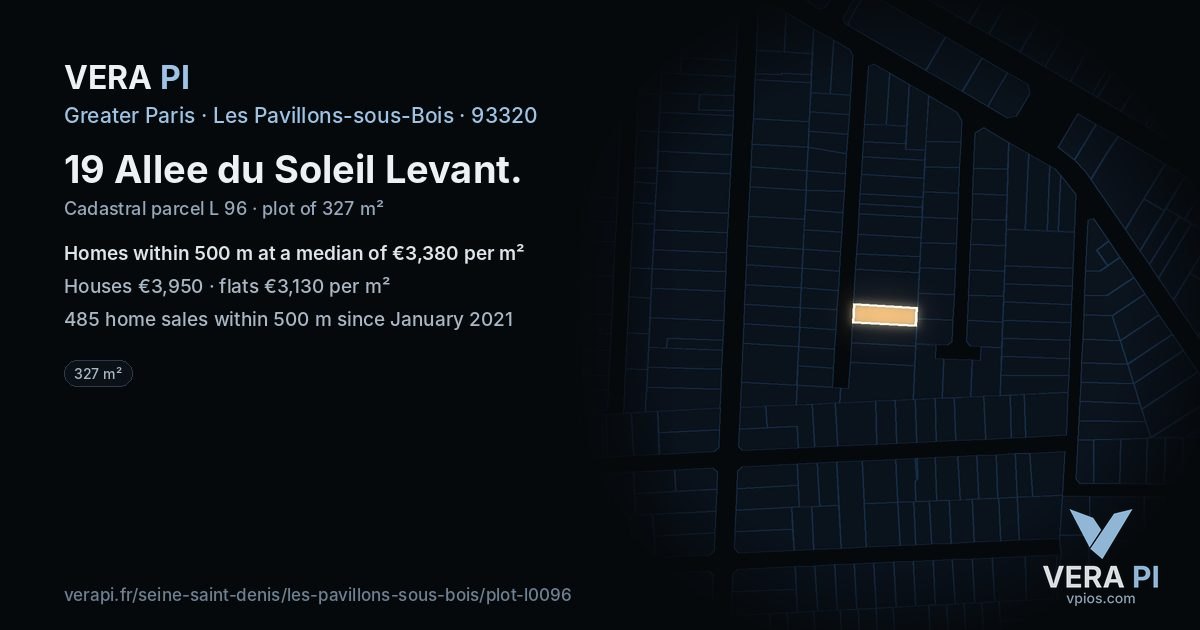 19 Allee du Soleil Levant, Les Pavillons-sous-Bois at night – the plot lit, the parcels around coloured by the prices near them