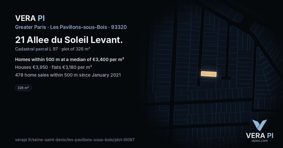 21 Allee du Soleil Levant, Les Pavillons-sous-Bois at night – the plot lit, the parcels around coloured by the prices near them