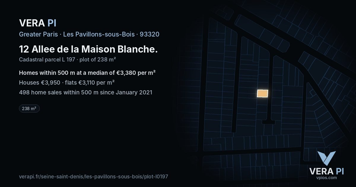 12 Allee de la Maison Blanche, Les Pavillons-sous-Bois at night – the plot lit, the parcels around coloured by the prices near them