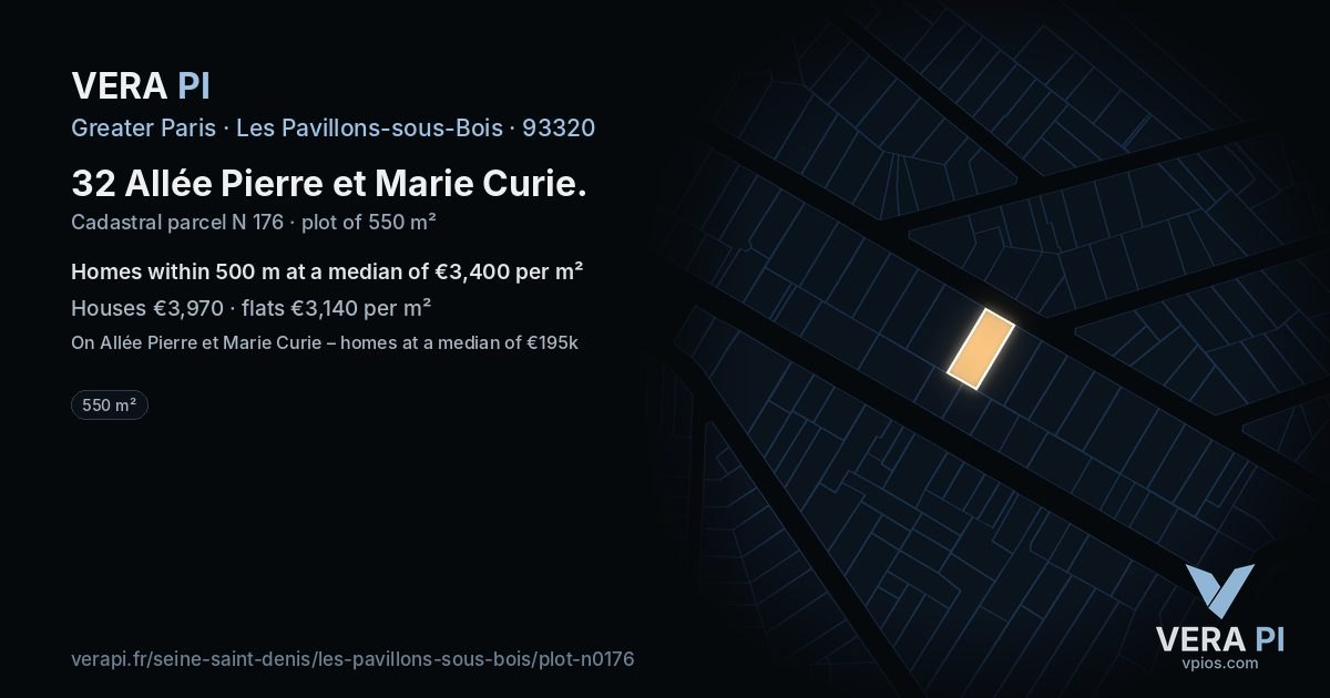 32 Allée Pierre et Marie Curie, Les Pavillons-sous-Bois at night – the plot lit, the parcels around coloured by the prices near them